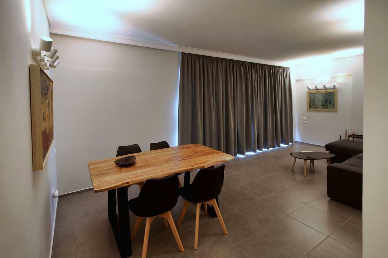 Seaside Renovated Top Floor Apartment Saronida Екстериор снимка